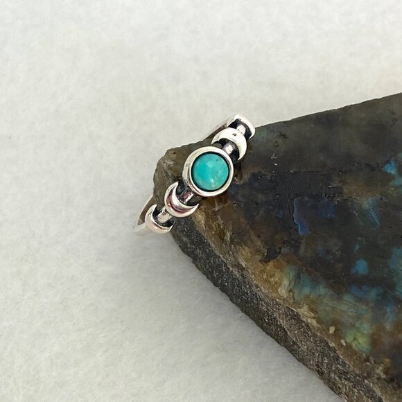 Sterling Silver 925 Dainty Minimalist Crescent Moon Turquoise Band Ring Sz 4.75 - Picture 6 of 16